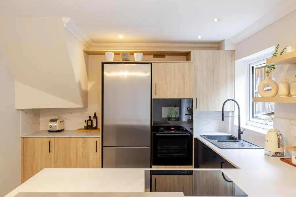 Hillbury Road, Warlingham, photo 15