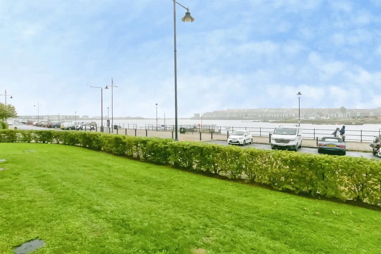 Cei Tir Y Castell Barry, CF63, photo 15