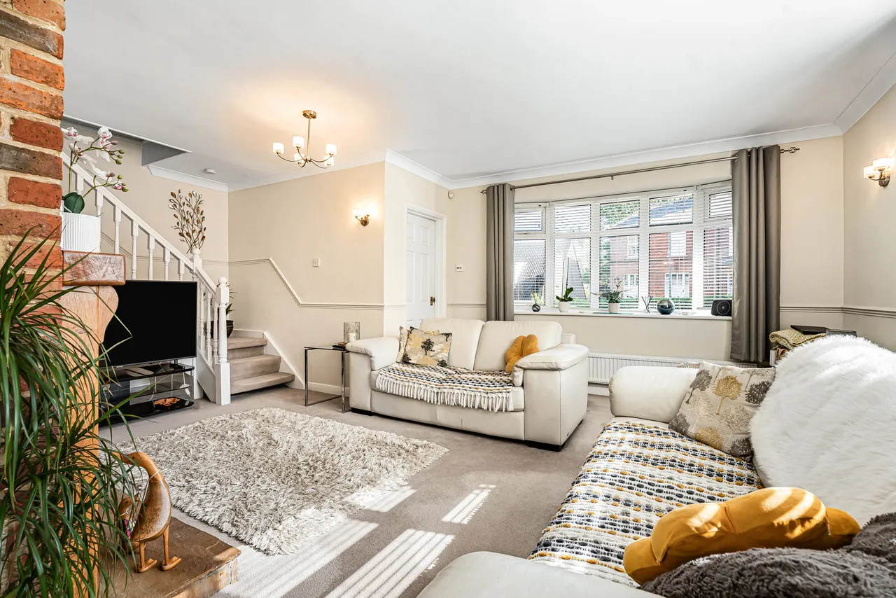 Middle Hill, Egham, TW20, photo 4