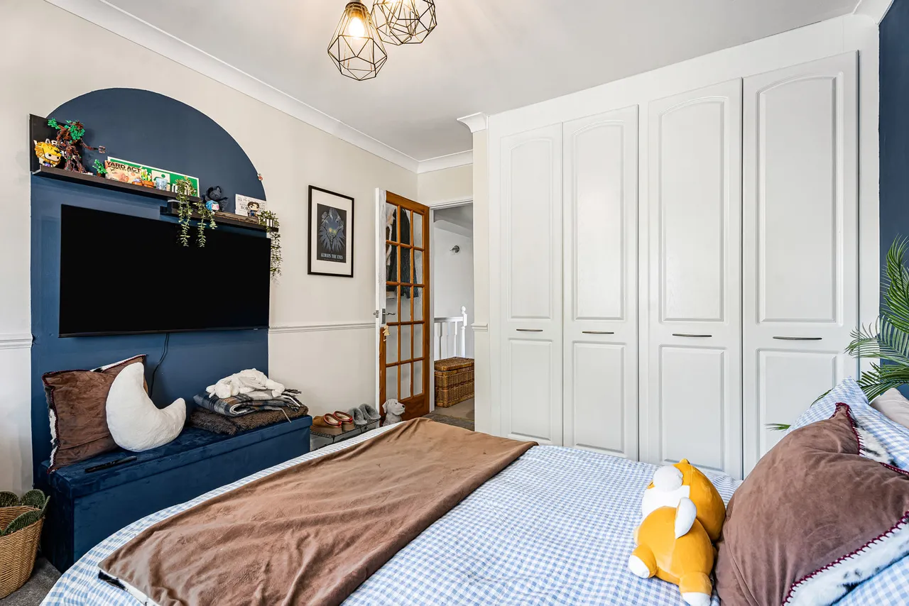 Middle Hill, Egham, TW20, photo 8