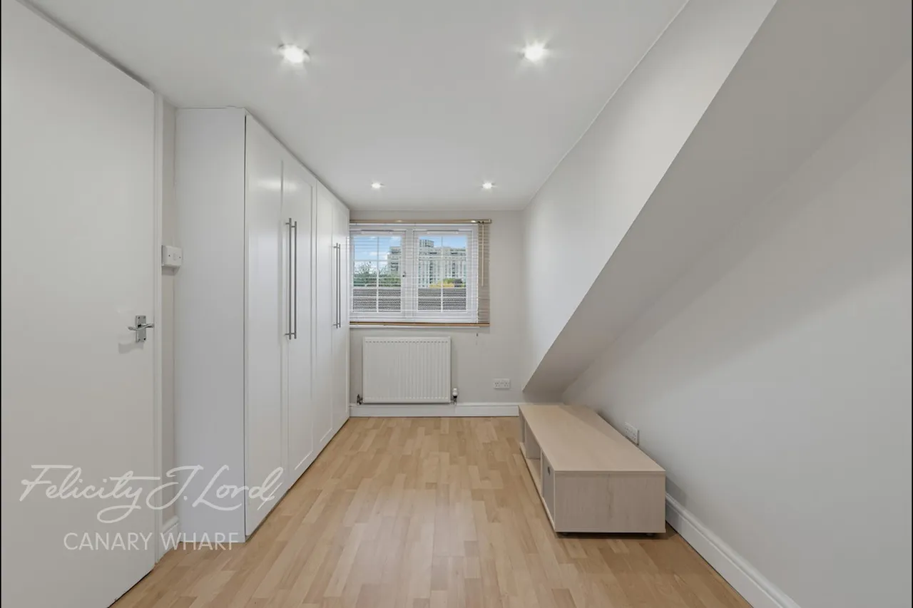 Adamson Road, London, photo 22