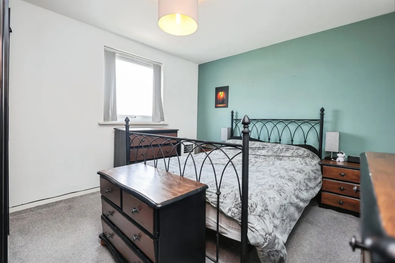 2 bed flat for sale, Turnhouse Road, Birmingham, B35