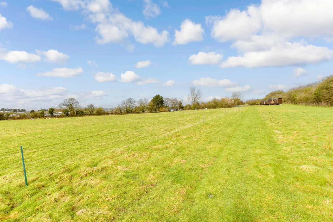 Newchurch, PO36, photo 24