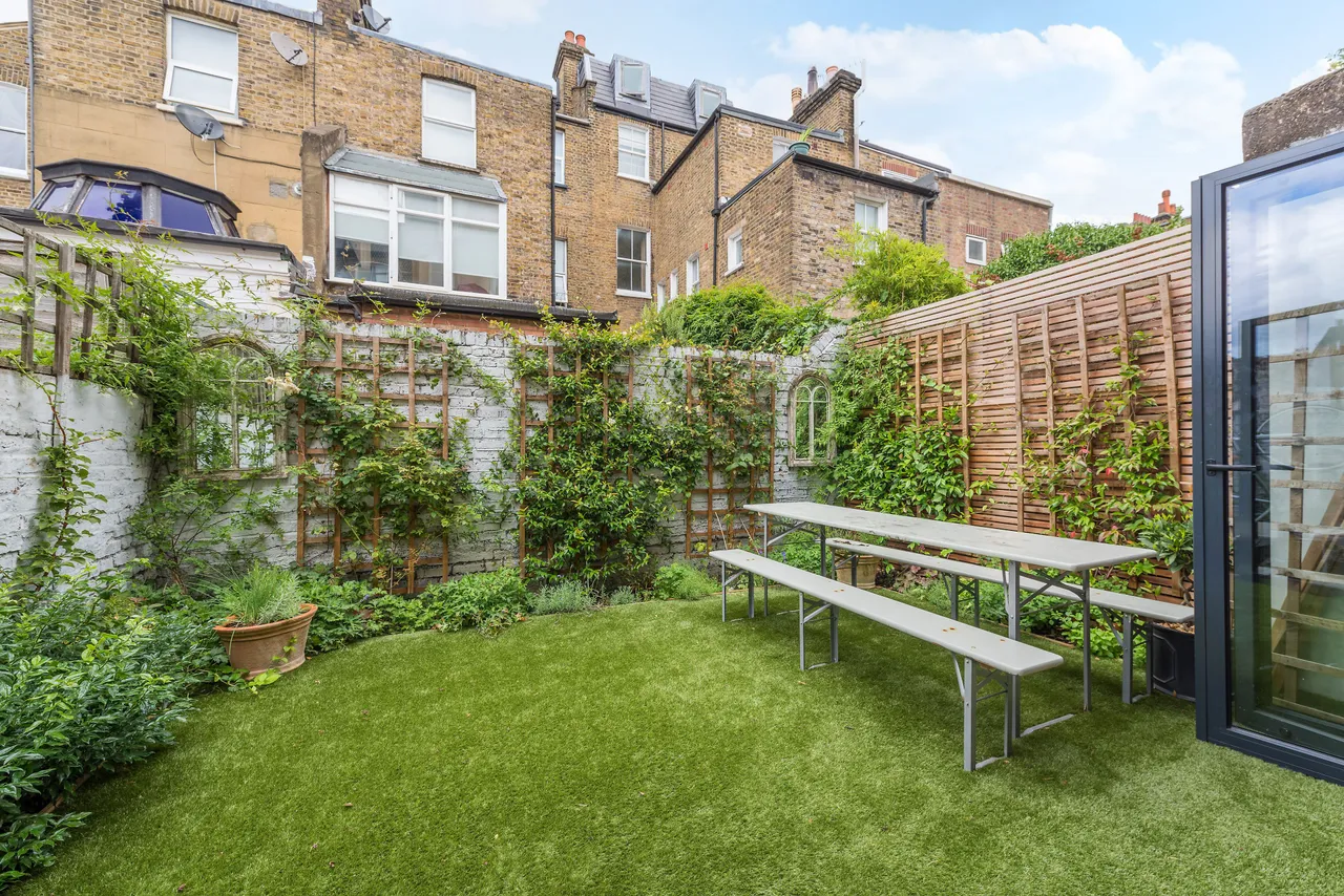 London, NW6, photo 5