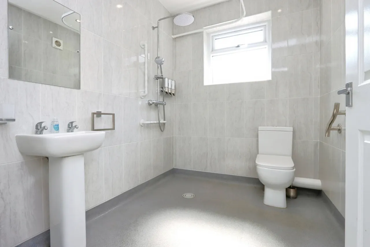 Coniston Road, Sheffield, S8, photo 10