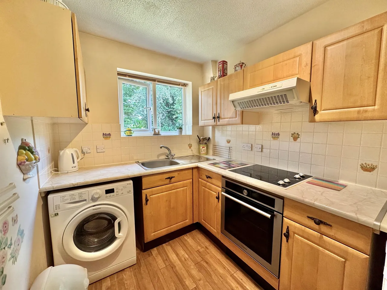 Plumley Close, SK3, photo 6