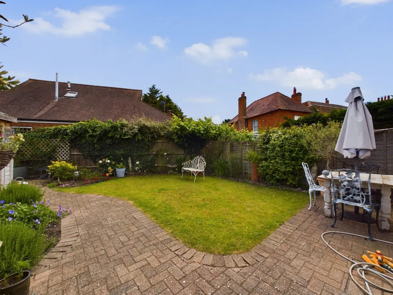 Stanwell, Surrey, photo 4