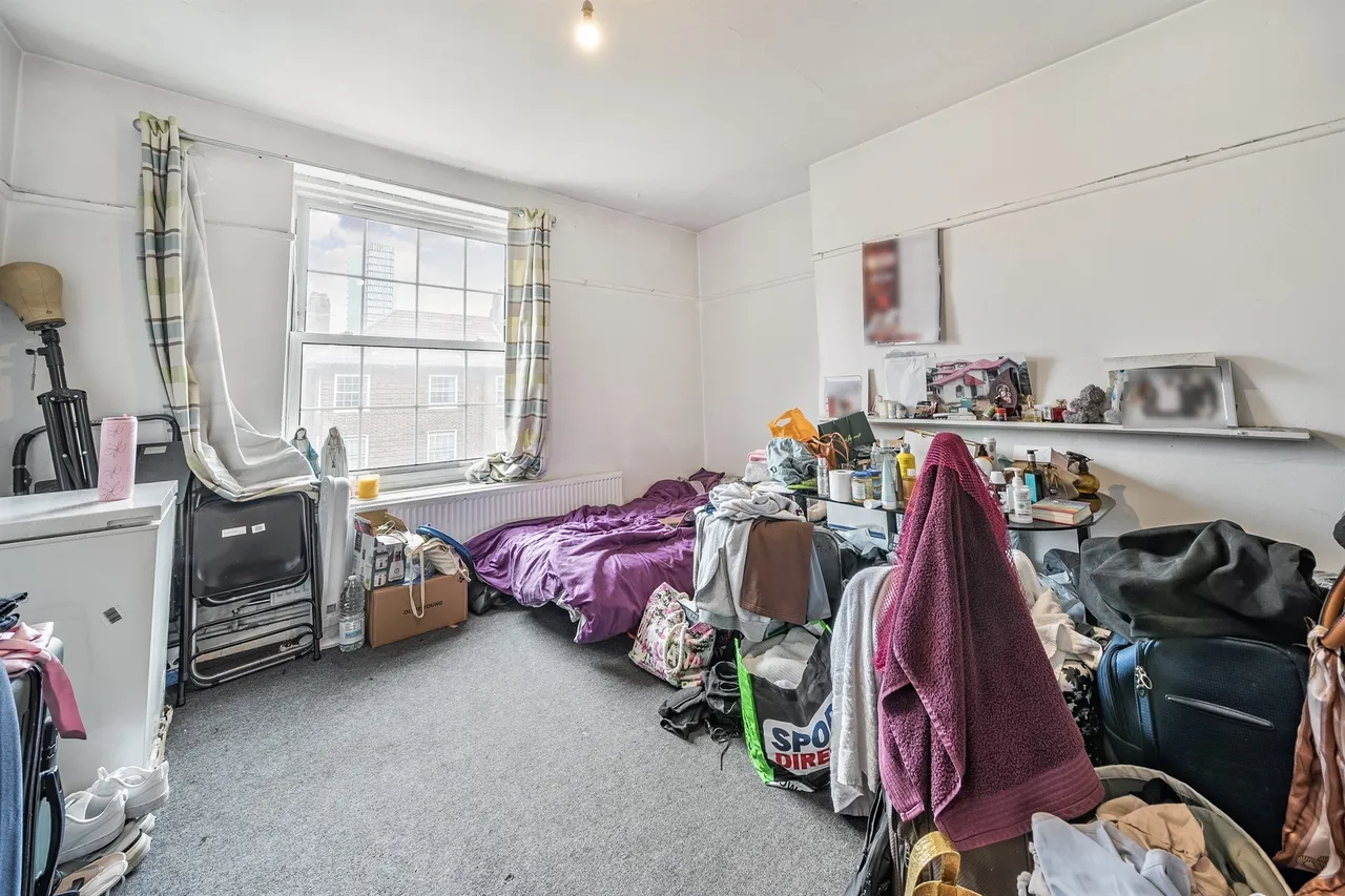 Falmouth Road, London, photo 5