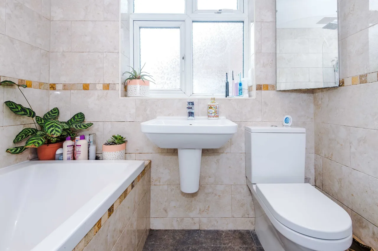 Thelwall New Road, Thelwall, Warrington, Warrington, WA4 2HR, photo 20