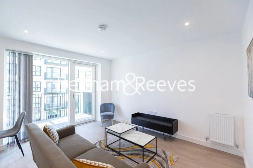 Cedrus Avenue, Southall, UB1, photo 14
