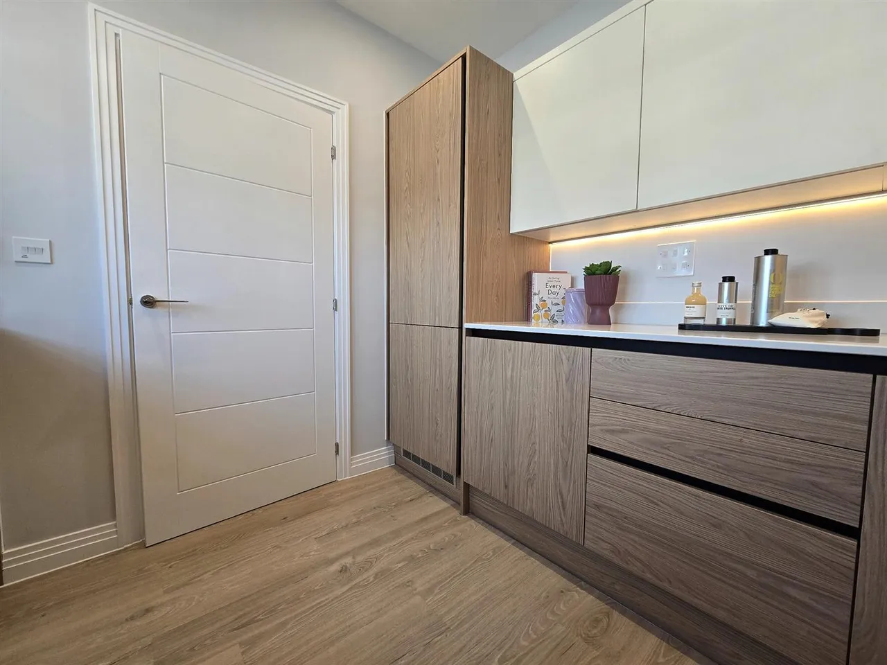Phase one, Eastbrook Village, photo 6