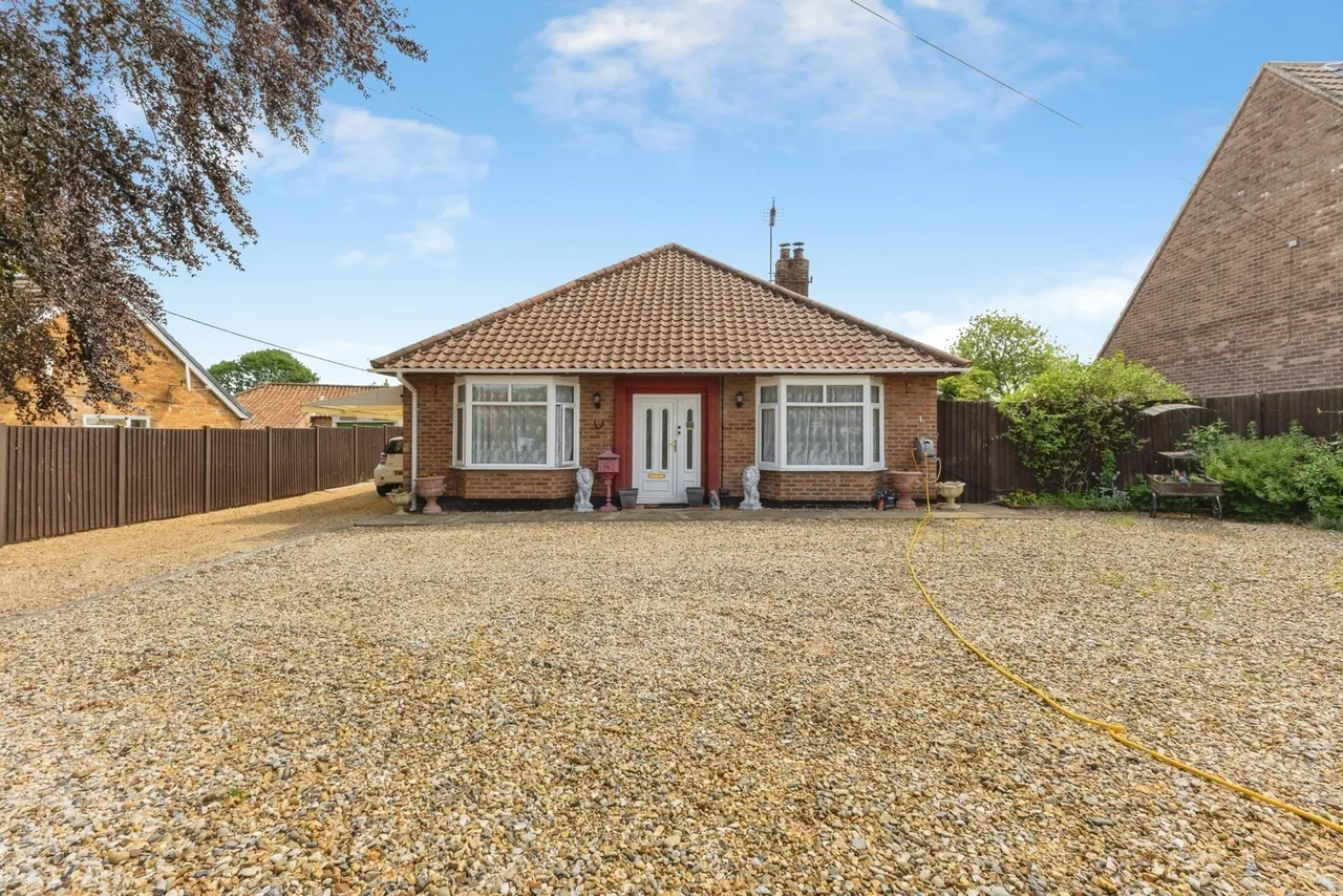 3 bed house for sale — Dereham Road, Watton, Norfolk, IP25