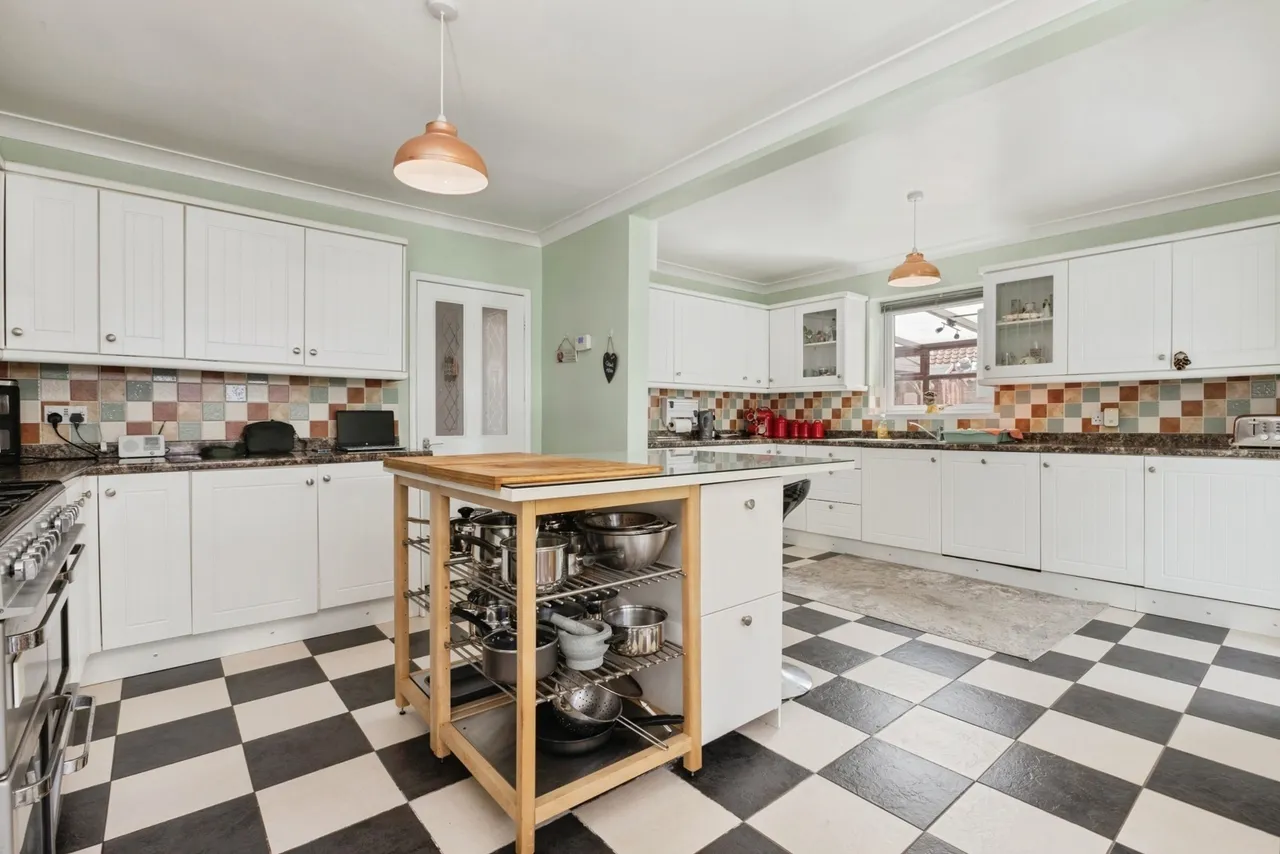 Dereham Road, Watton, Norfolk, IP25, photo 5