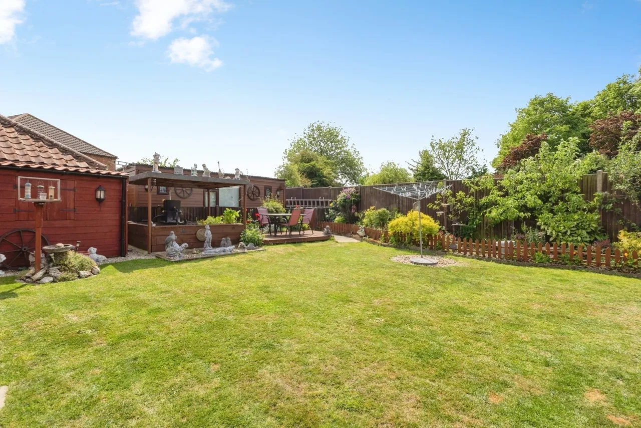 Dereham Road, Watton, Norfolk, IP25, photo 33