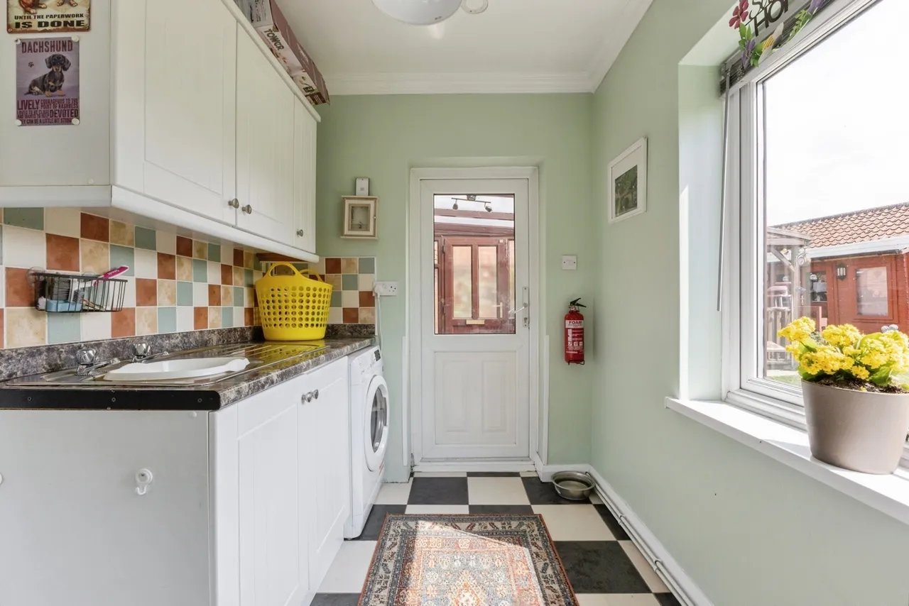 Dereham Road, Watton, Norfolk, IP25, photo 10