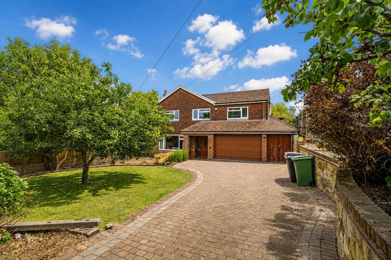 5 bed house for sale, Lords Lane, Hastings