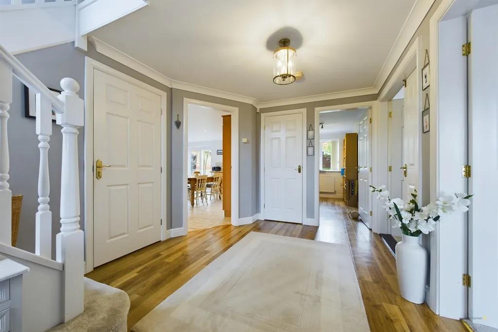 Oakover Close, Uttoxeter, photo 17