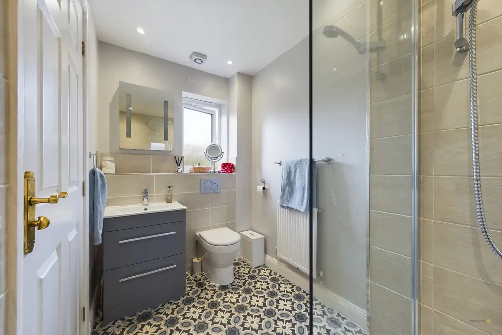 Oakover Close, Uttoxeter, photo 21