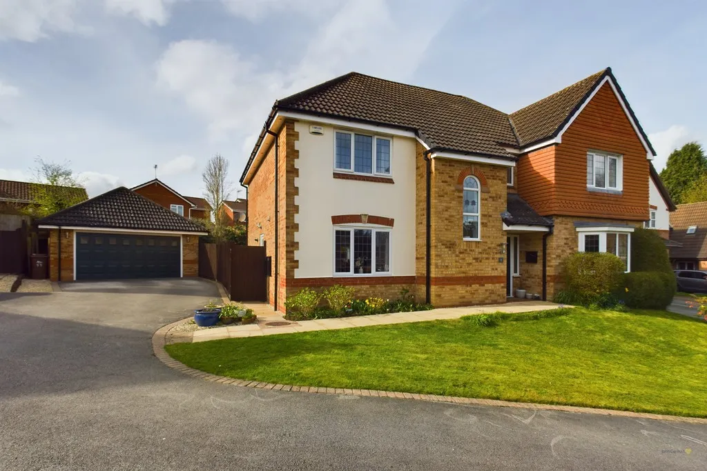 5 bed house for sale, Oakover Close, Uttoxeter