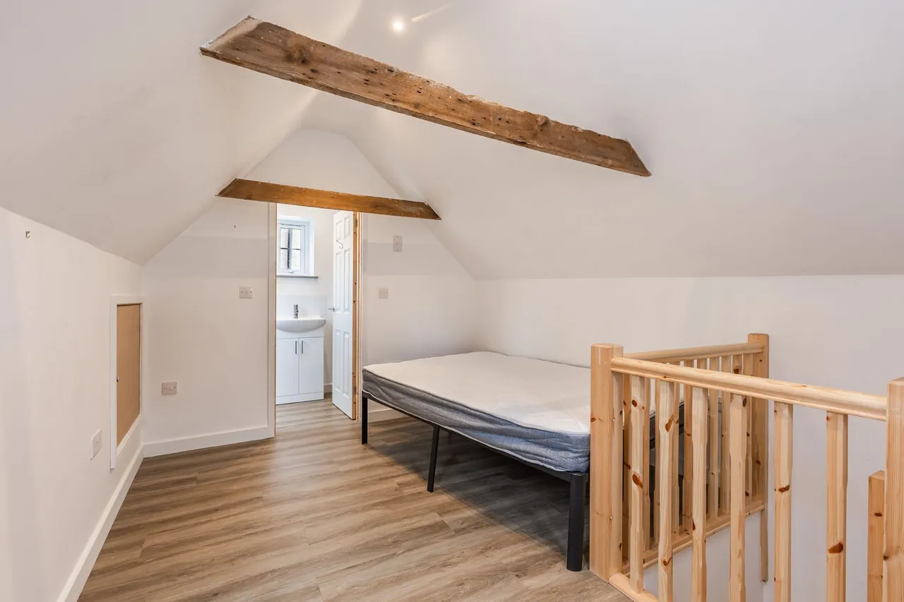 Charming Detached Cottage with Barn i, photo 16