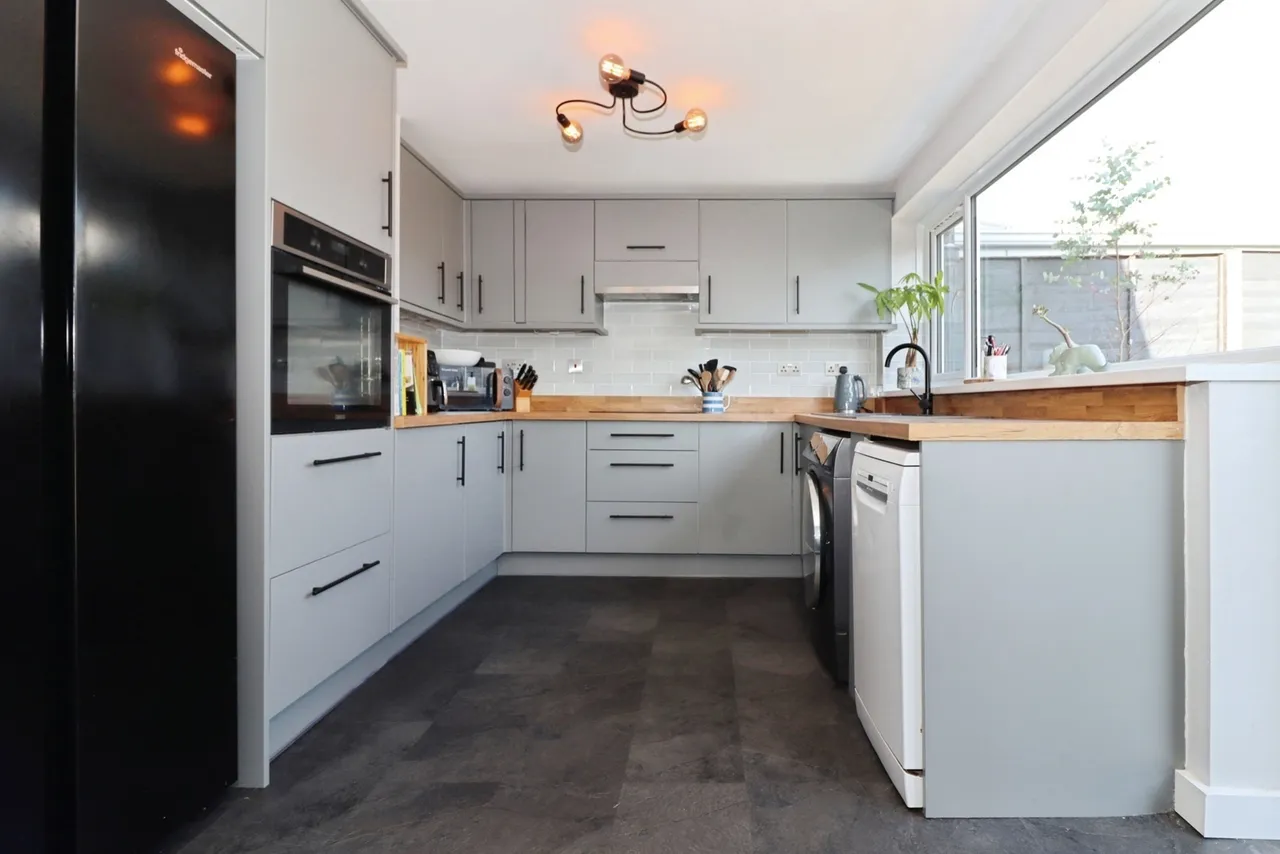Painswick Avenue, Patchway, Bristol, BS34, photo 2