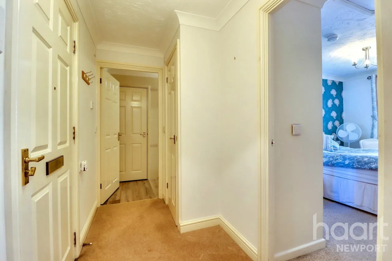 Bassaleg Road, Newport, NP20, photo 3