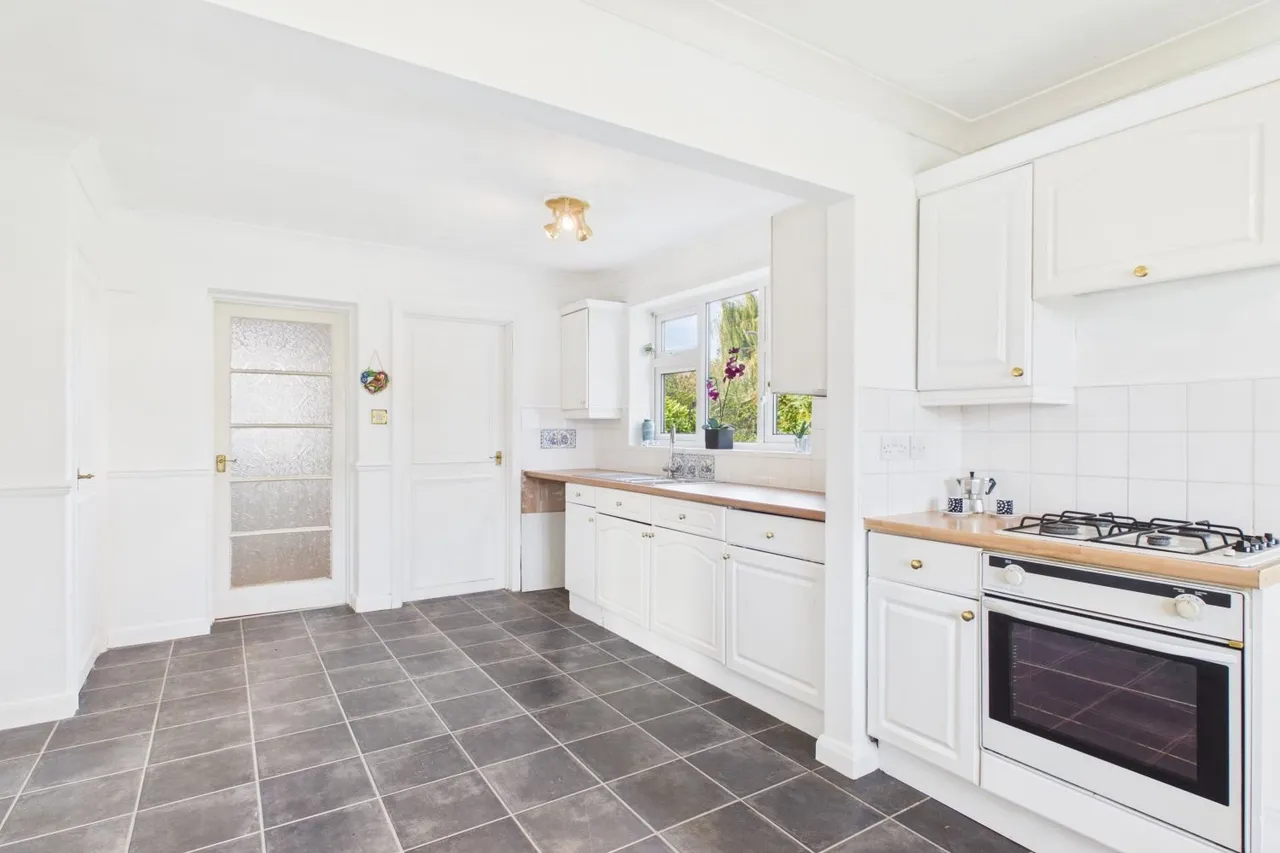 Mountbatten Avenue, Pinchbeck, PE11, photo 5