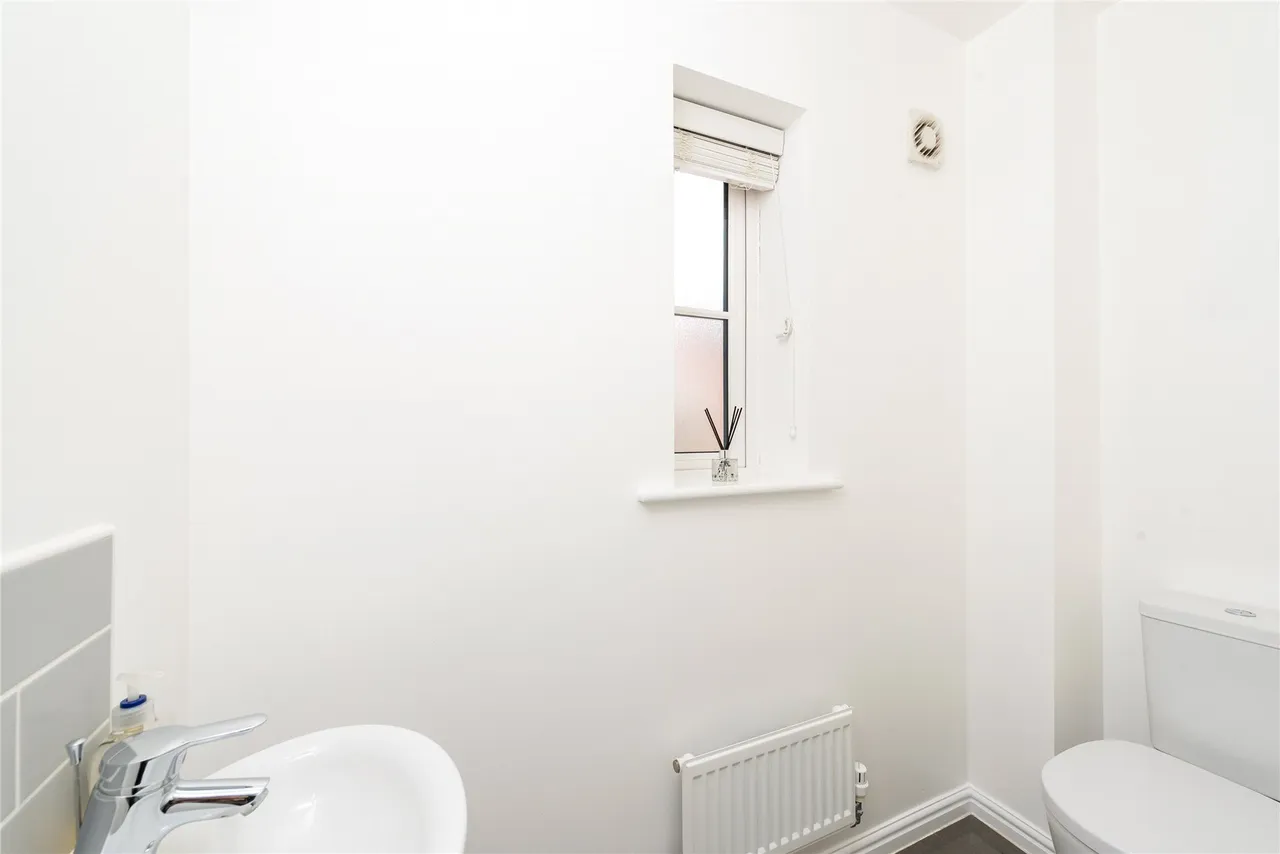 Blackhorse Drive, Old Stratford, MK19, photo 13