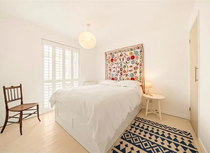 Allbrook Close, Teddington, TW11, photo 6