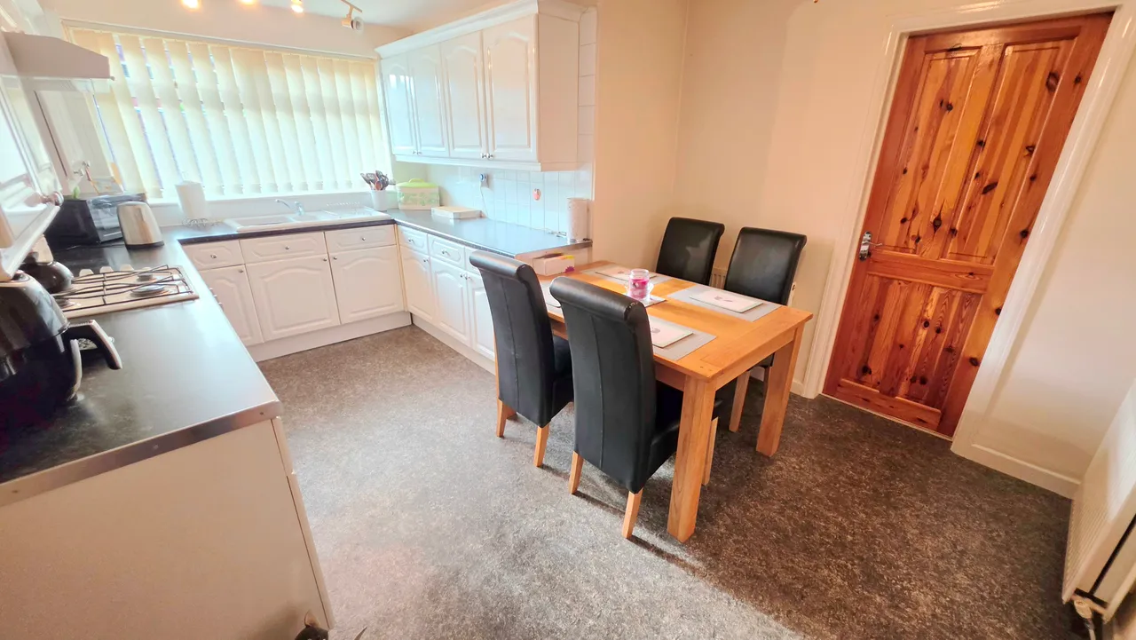 Kipling Avenue, Droylsden, M43, photo 7