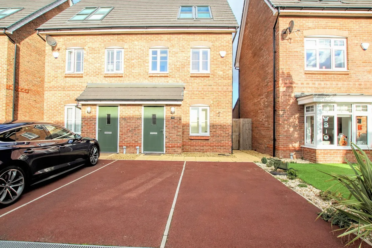 3 bed house to rent, Stephenson Grove, Rainhill, L35