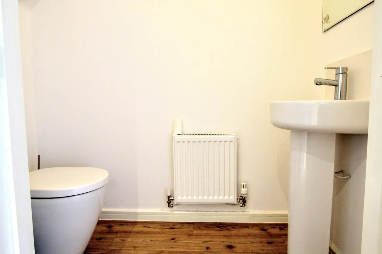 Stephenson Grove, Rainhill, L35, photo 5