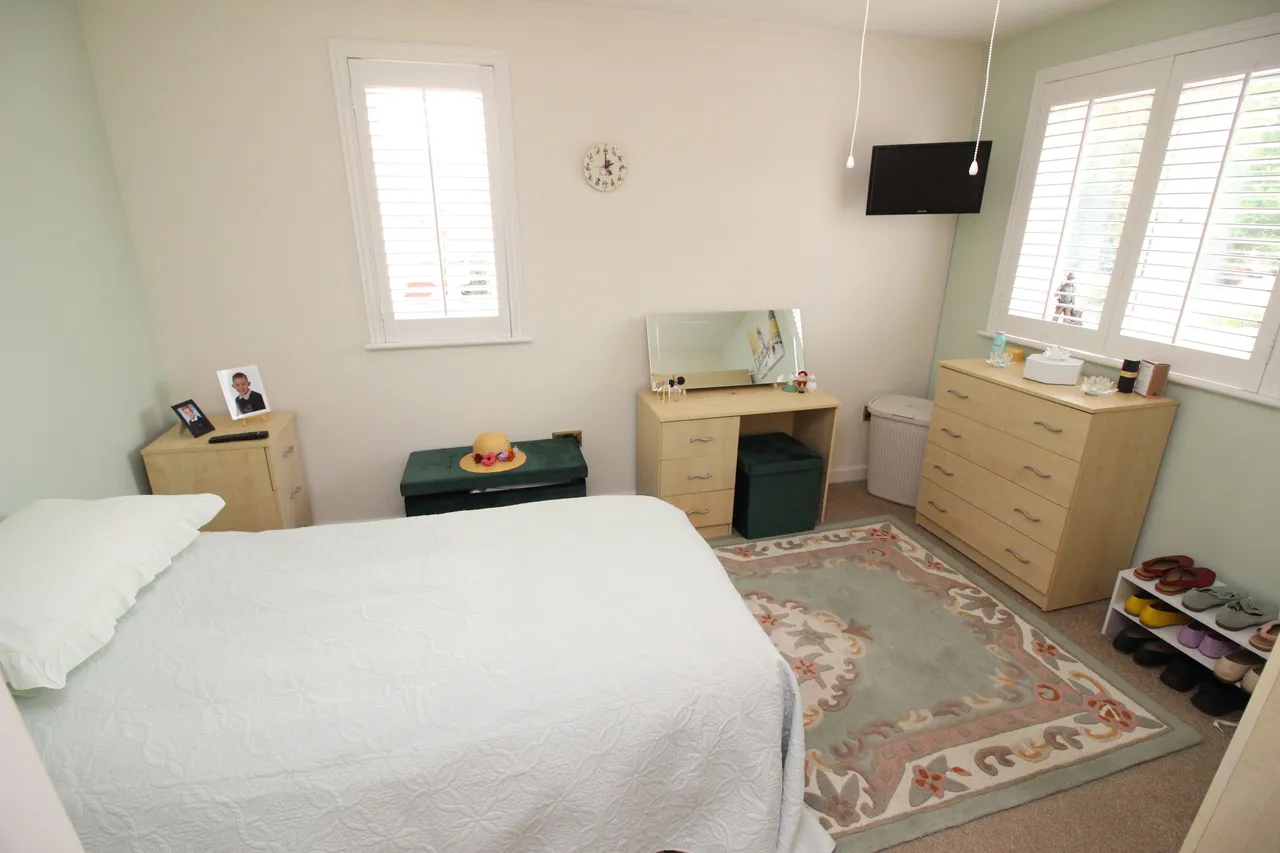 Cotswold Way, Worcester Park, KT4, photo 4