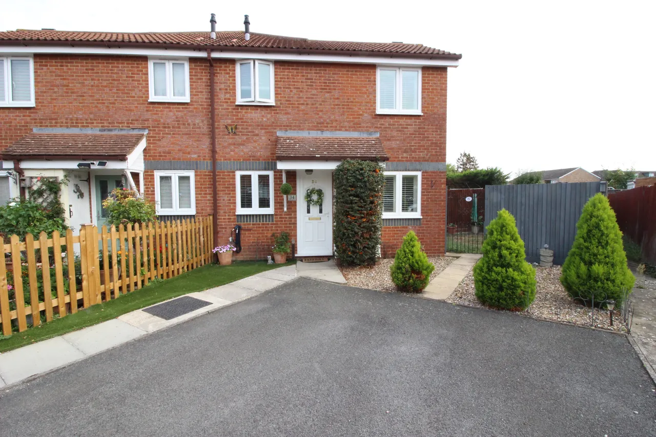 1 bed property for sale, Cotswold Way, Worcester Park, KT4