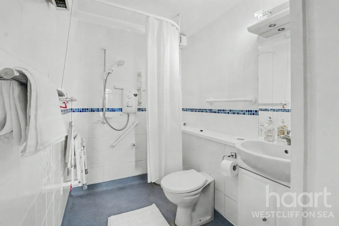 Holland Road, Westcliff-On-Sea, SS0, photo 8