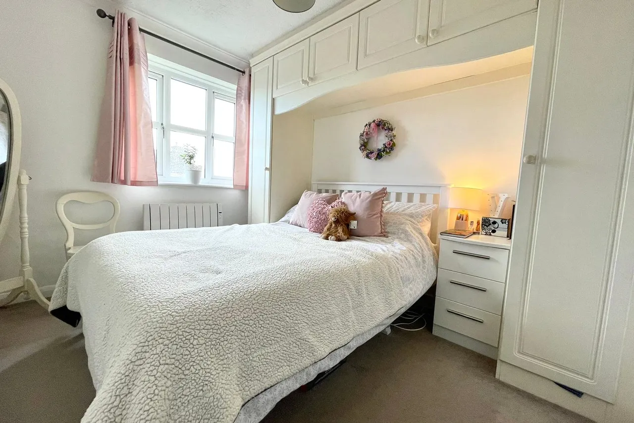 St. Georges Road, Aldershot, Hampshire, GU12 4JD, photo 4