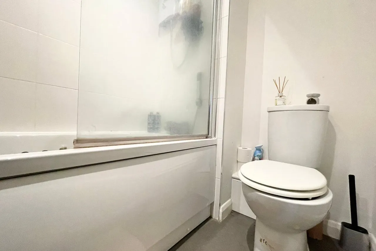 St. Georges Road, Aldershot, Hampshire, GU12 4JD, photo 6