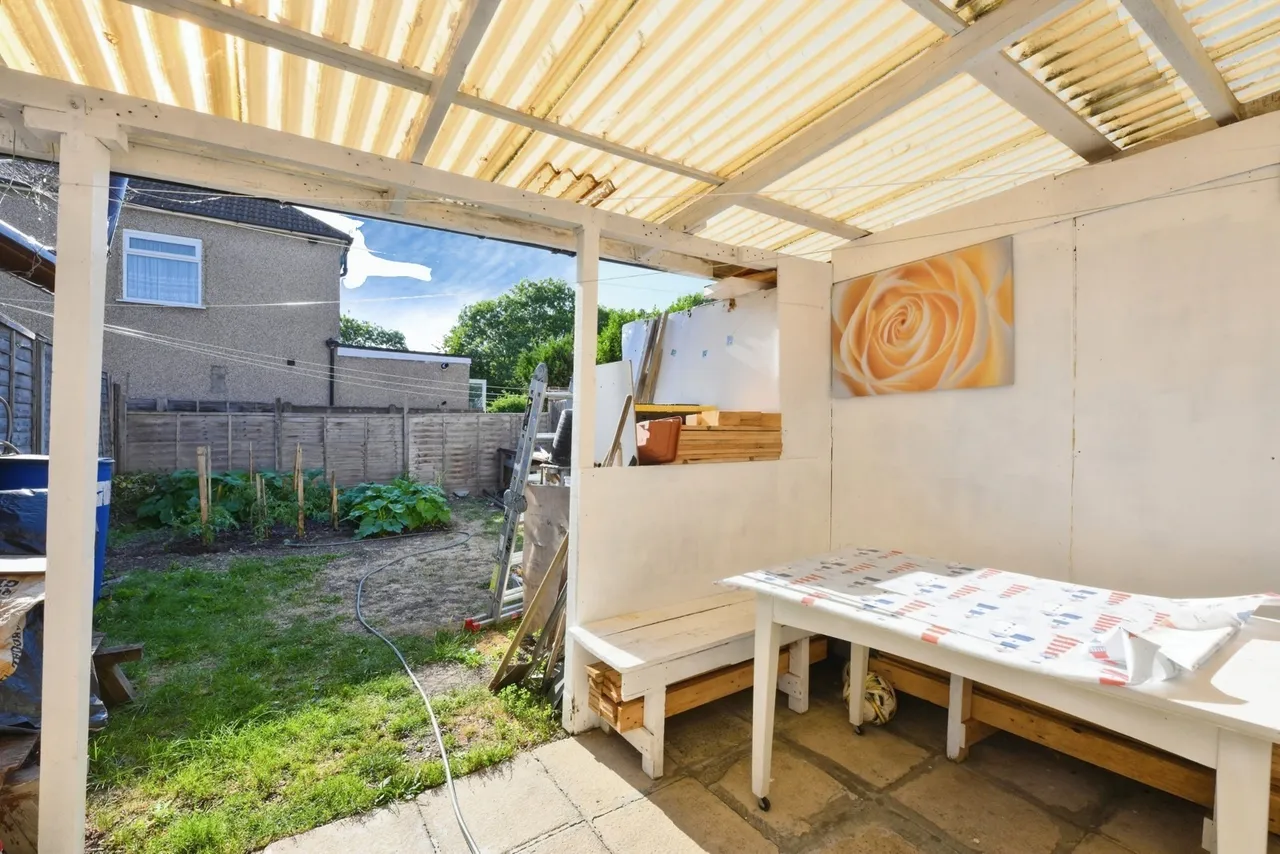 Aldridge Avenue, ENFIELD, Middlesex, EN3, photo 15