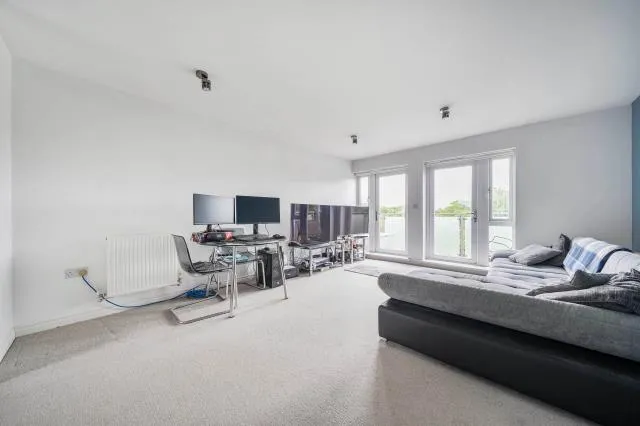 John Hunt Drive, Basingstoke, RG24, photo 2