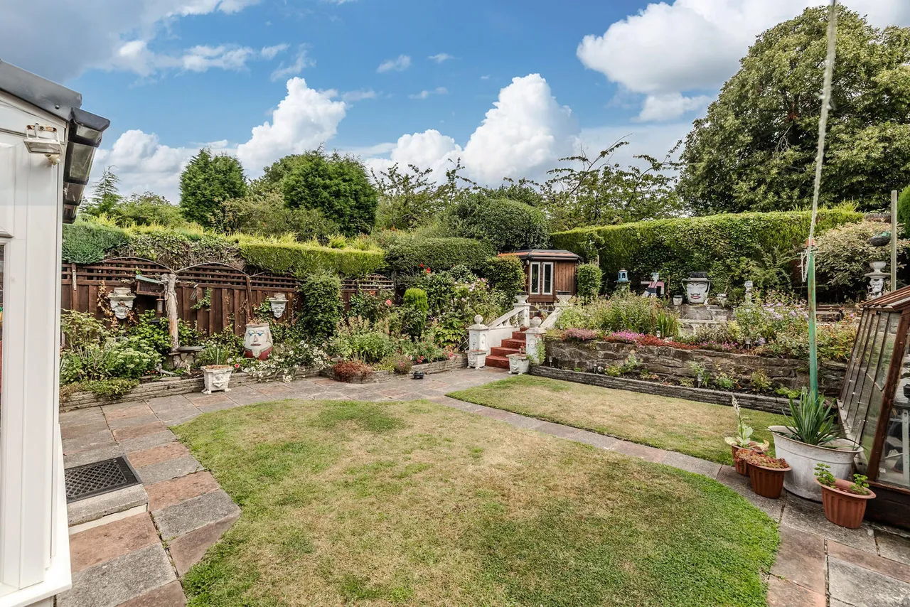 Stuart Gardens, Throckley, photo 2