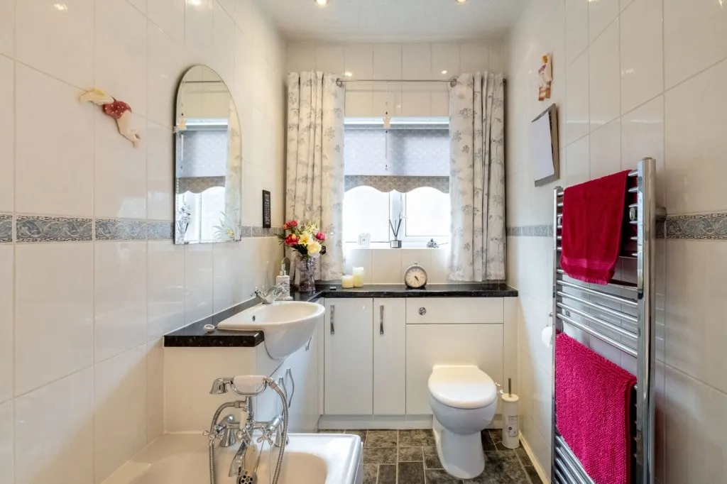Oakley Drive, Long Whatton, LE12, photo 9