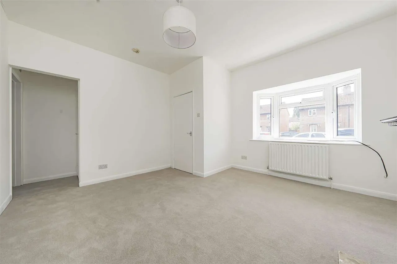 Dedworth Road, Windsor, SL4 4JL, photo 9