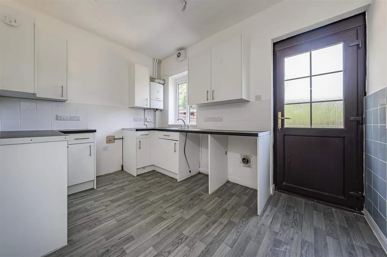 Dedworth Road, Windsor, SL4 4JL, photo 3