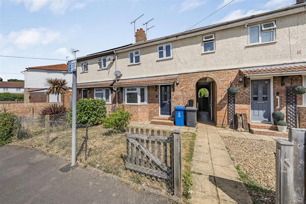 Dedworth Road, Windsor, SL4 4JL, photo 12