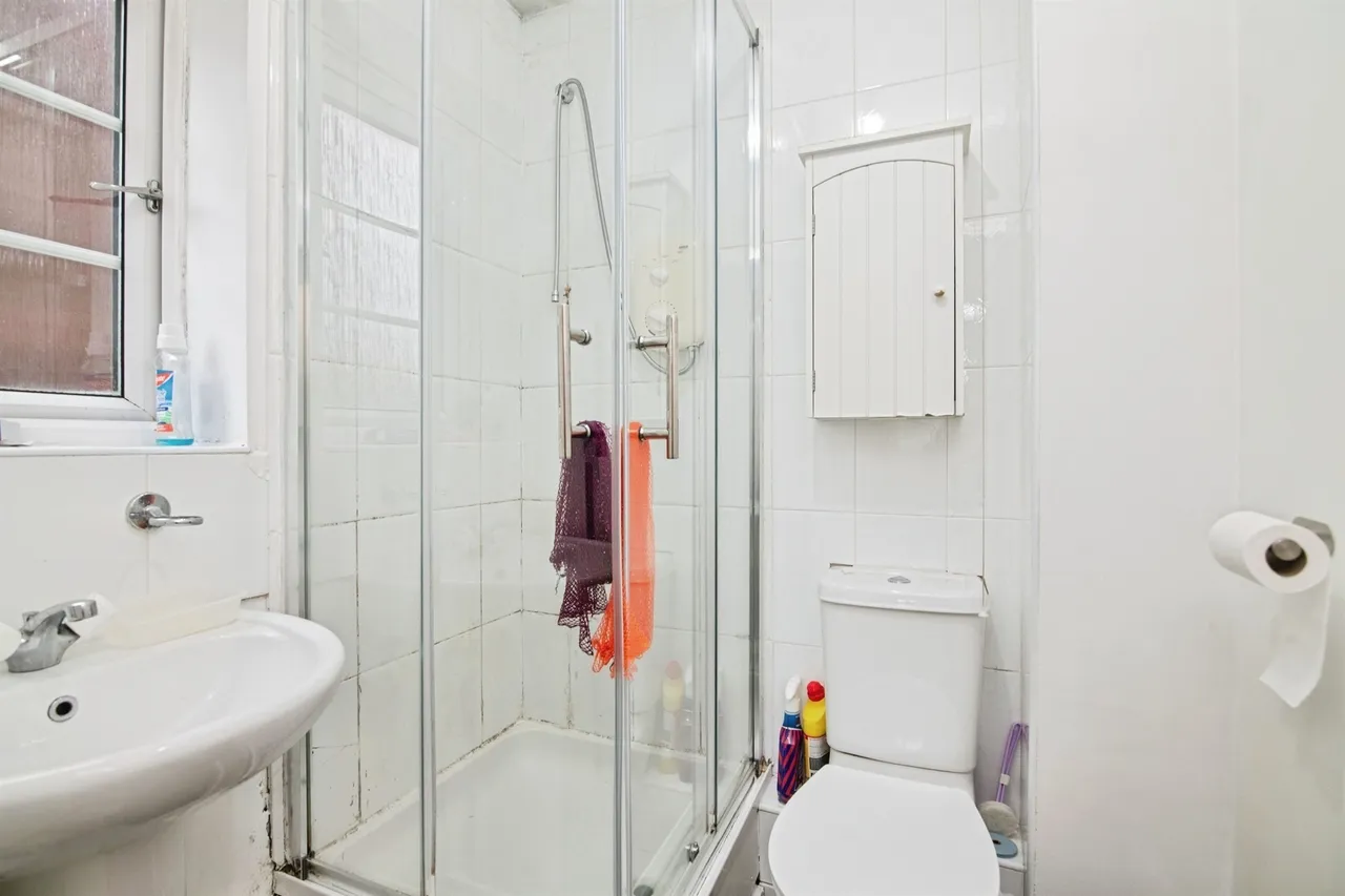 Sandringham Court, Great Barr, Birmingham, photo 4