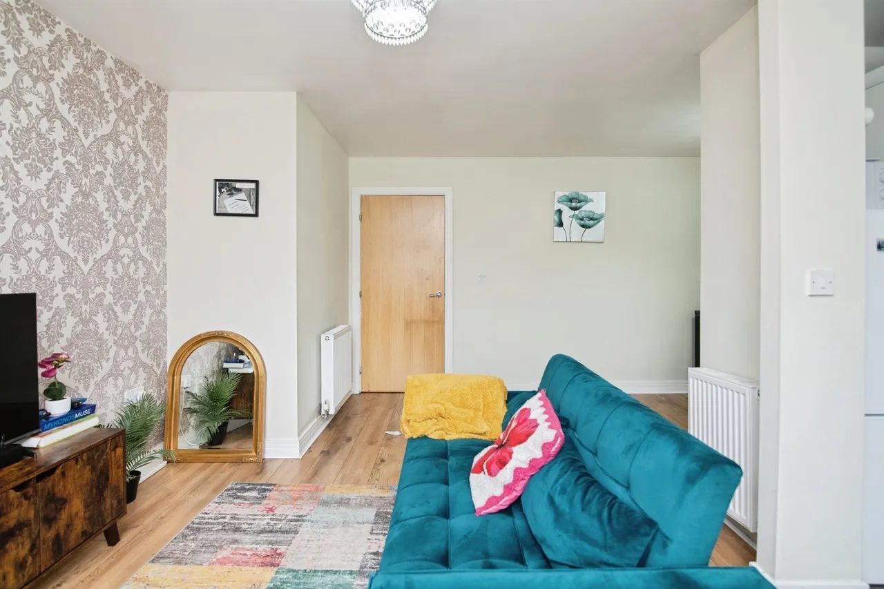 Sandringham Court, Great Barr, Birmingham, photo 8