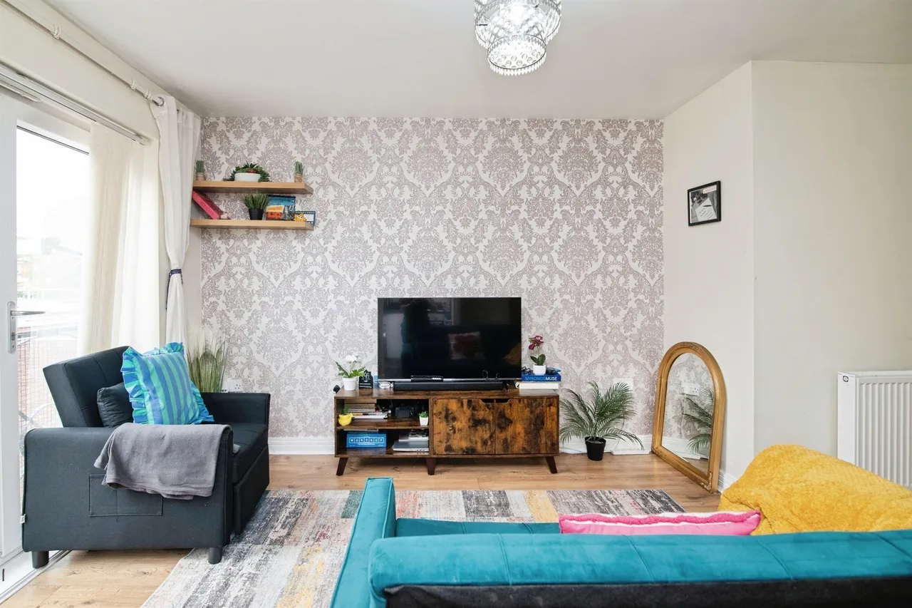 Sandringham Court, Great Barr, Birmingham, photo 10
