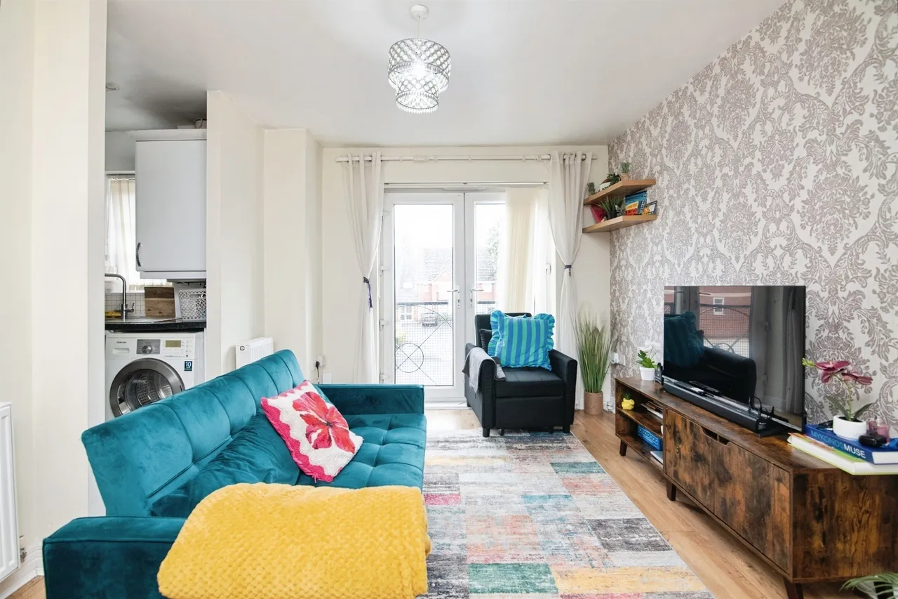 Sandringham Court, Great Barr, Birmingham, photo 9