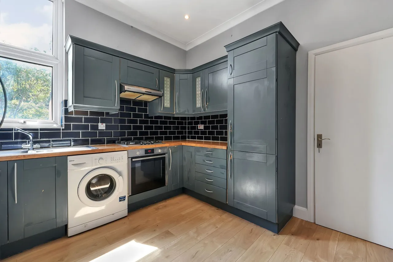 Anson Road, London, NW2, photo 6