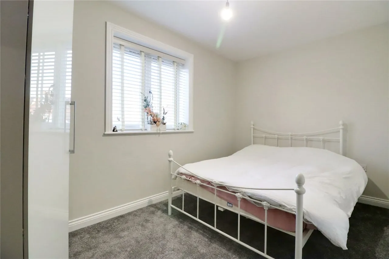 Glen Vine The Briars, Broughton, DN20, photo 17